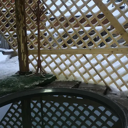 Alyaska Jaktstuga Bukovel