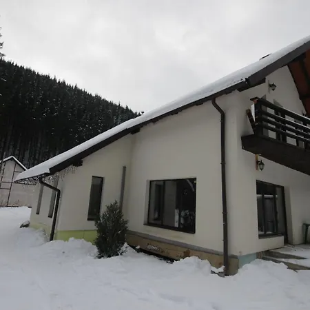 Alyaska Alojamento de Turismo Selvagem Bukovel