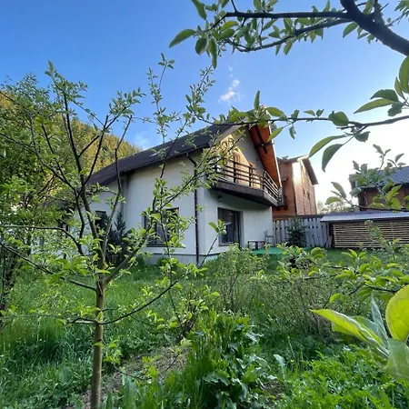 Alyaska Lodge