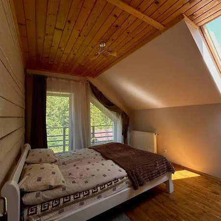 Lodge Alyaska *
